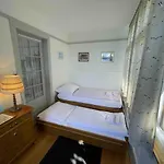 Thun Alps Scenic Views And Concierge By Swisshut Oberhofen