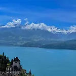 Thun Alps Scenic Views And Concierge By Swisshut *