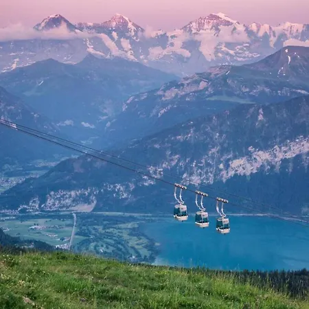 Thun Alps Scenic Views And Concierge By Swisshut Apartament Oberhofen