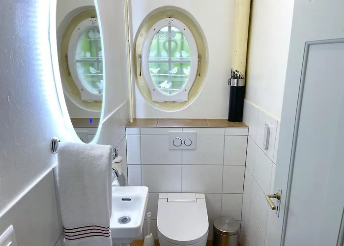 Thun Alps Scenic Views And Concierge By Swisshut Oberhofen